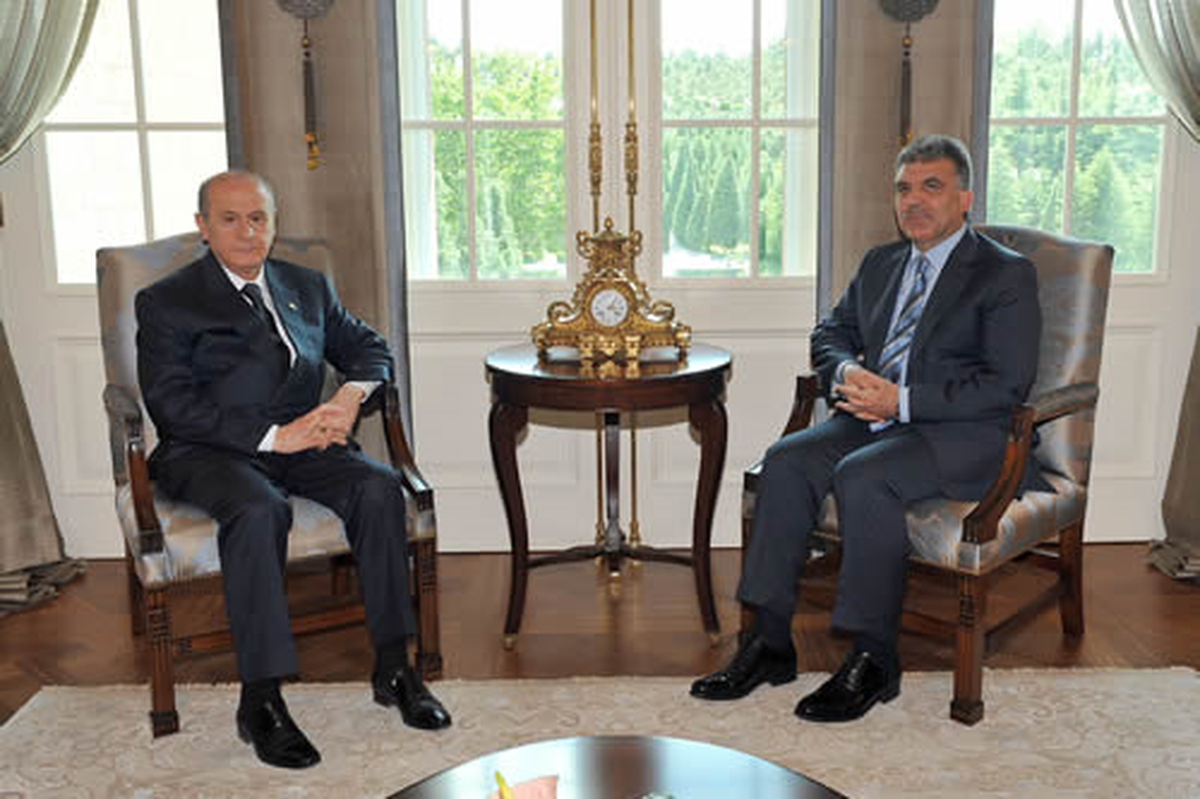 Cumhurbaşkanı Gül, Bahçeli\'yi Kabul Etti