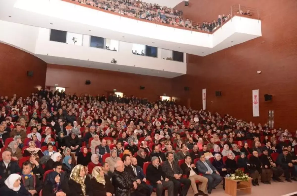 Mevlit Kandilinde Gönüller Bir Oldu