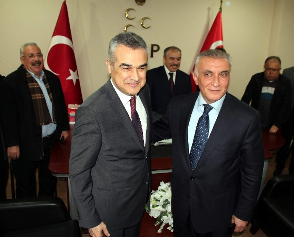 MHP\'li Uzunırmak Rakibi Savaş\'tan Oy İstedi