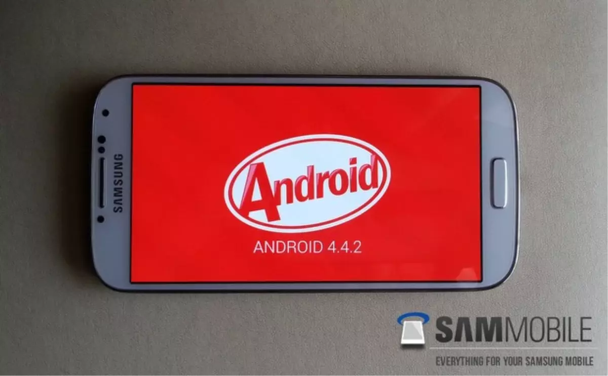 S4 ve Note 3\'e Kitkat Geldi!