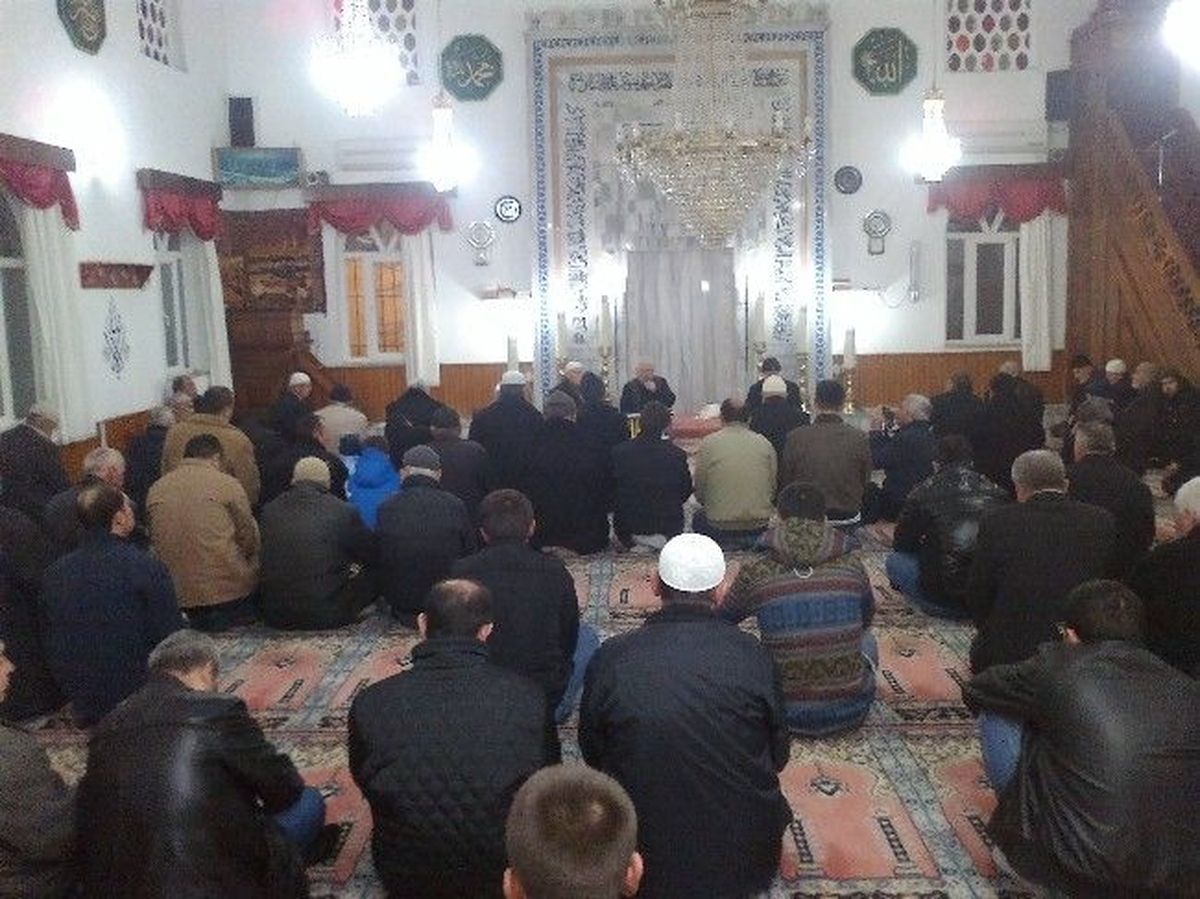 Sapanca\'da Mevlit Kandili Programı