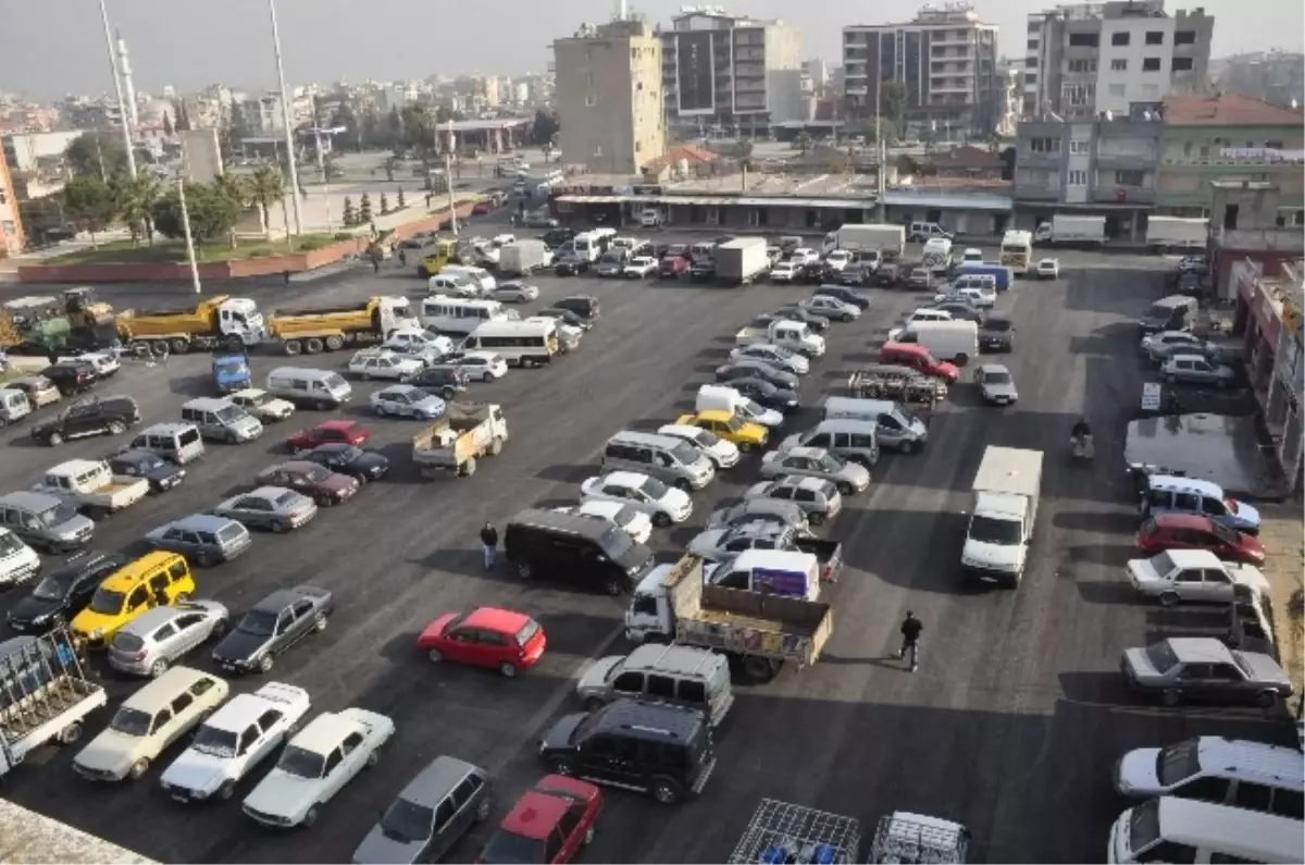 Torbalı Eski Sanayi Sitesi Esnafı Asfaltlamadan Memnun