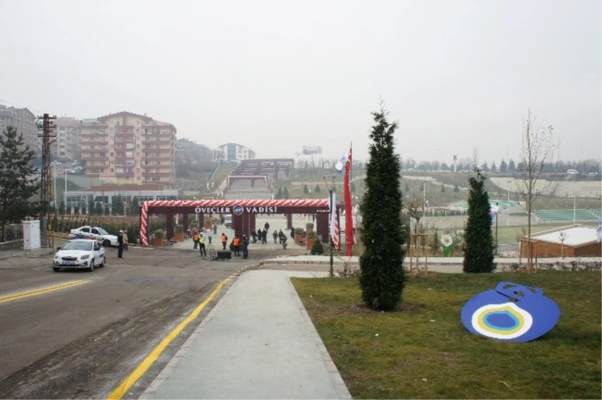 Ankara\'da 214 Projeye Muhteşem Bir Açılış Düzenlendi
