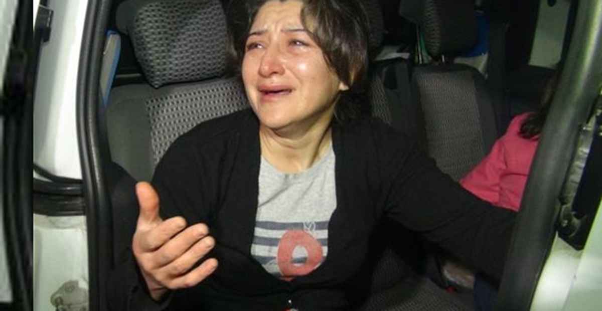 Alkollü Sürücü 'Otomobilimi, Ehliyetimi Almayın' Diye Ağladı