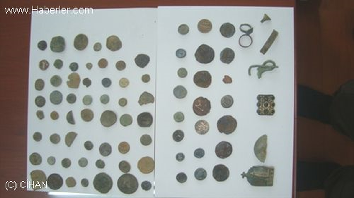 Bayburt\'ta 10 Tarihi Sikke Ele Geçirildi