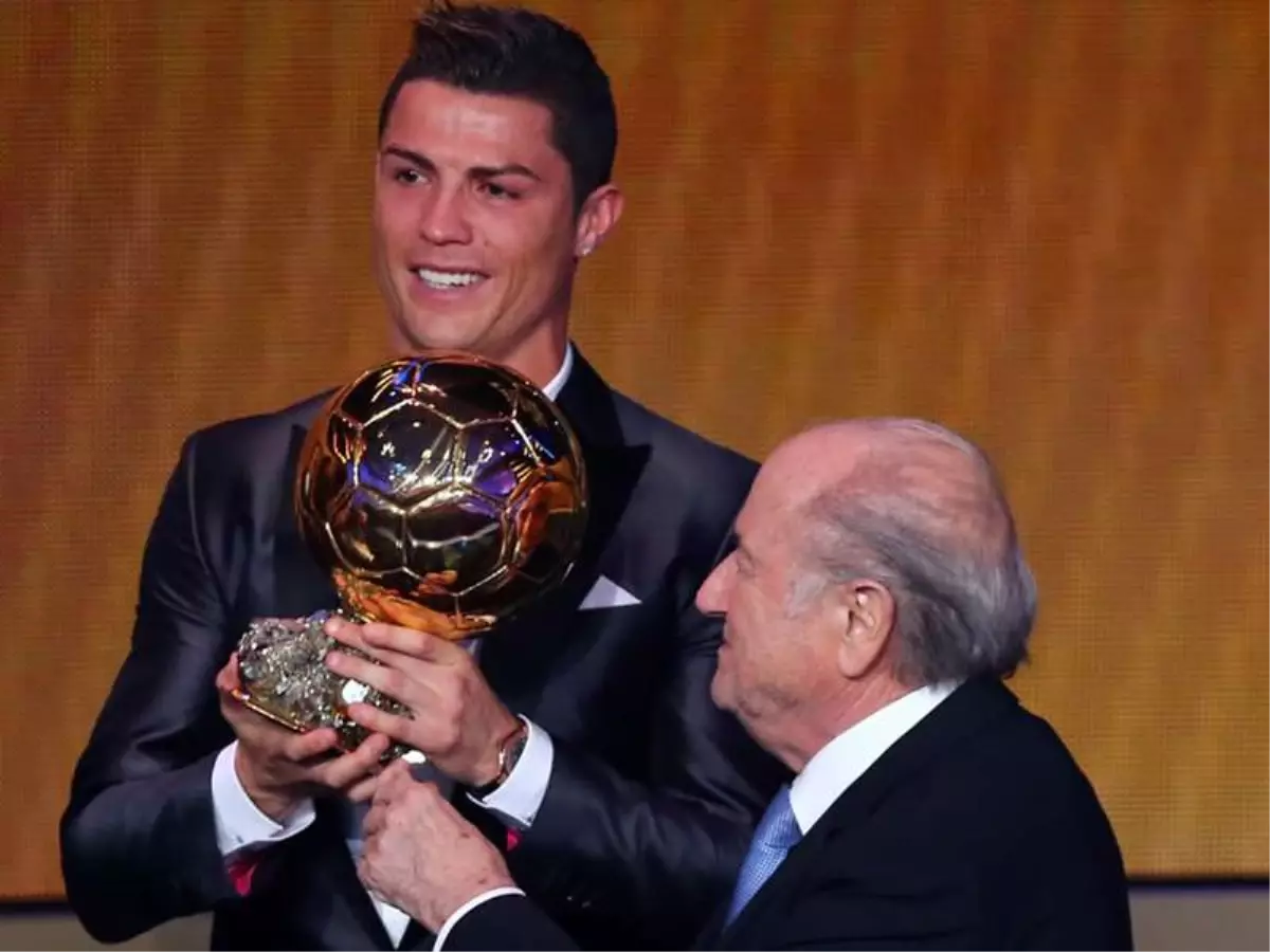 Cristiano Ronaldo Üçüncü Ballon D\'or\'u İstiyor!