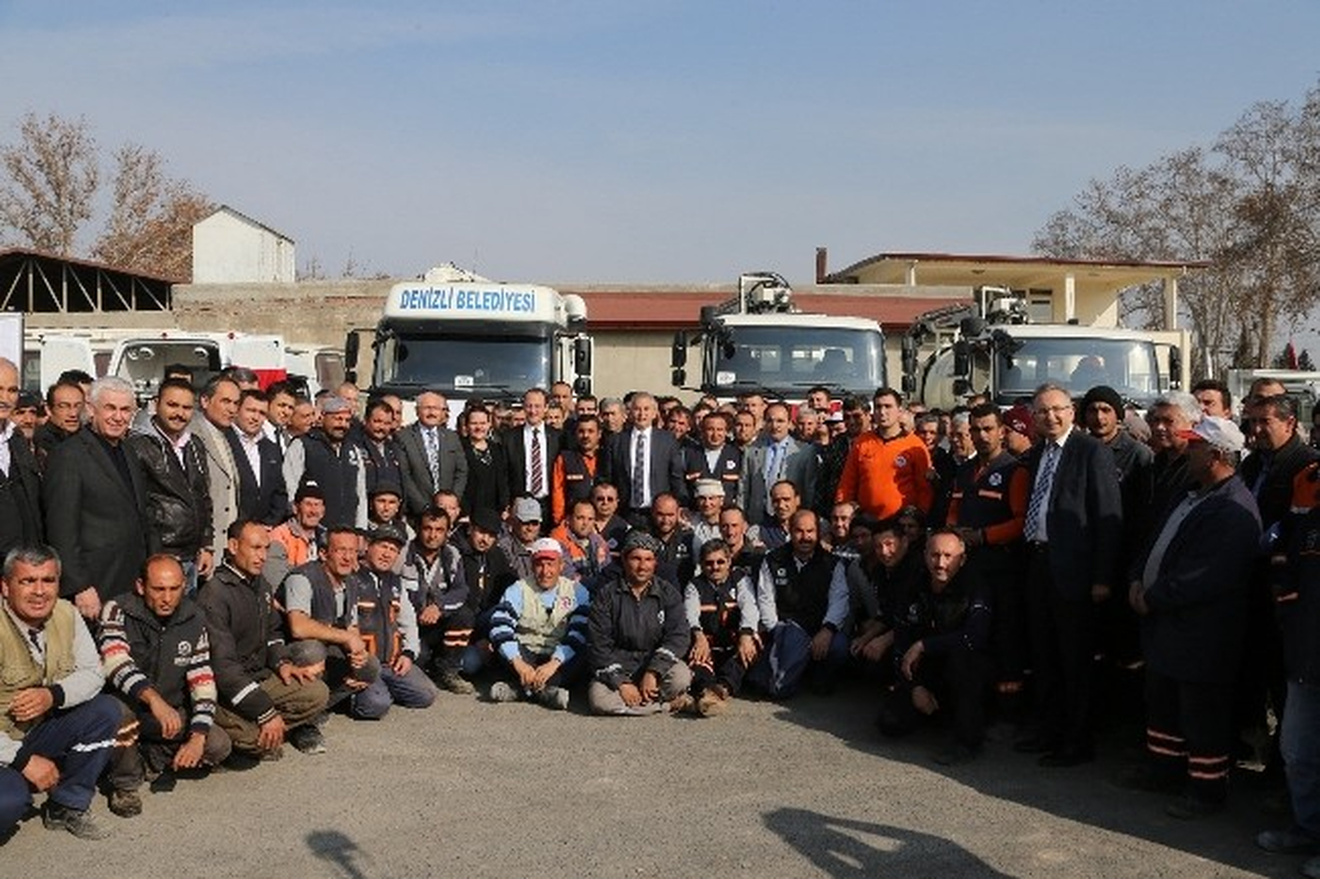 Denizli Belediyesine Yeni Araçlar Alındı