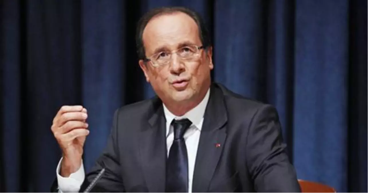 Fransa Cumhurbaşkanı Hollande Basın Toplantısı Düzenledi