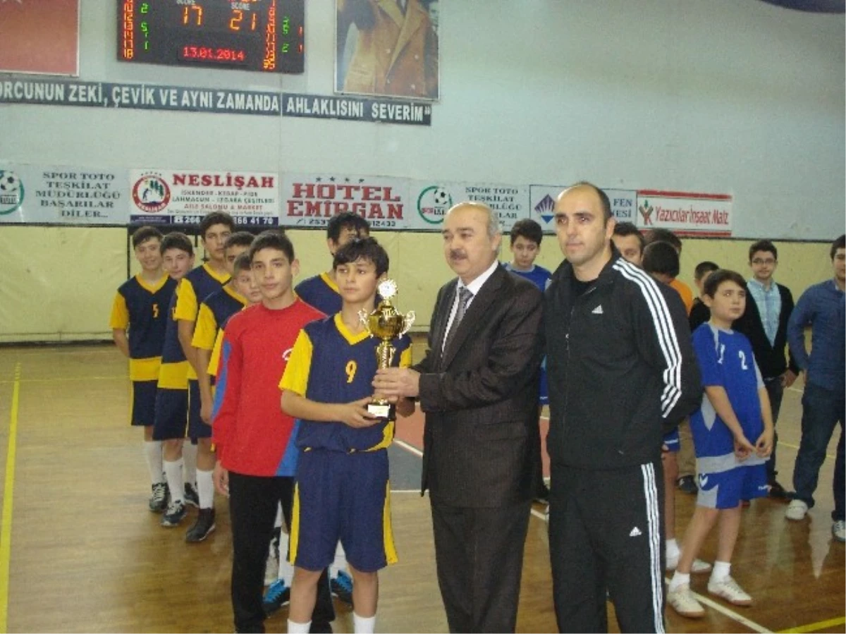 Zonguldak Şampiyonu, Abdullah Güpgüpoğlu Ortaokulu Oldu