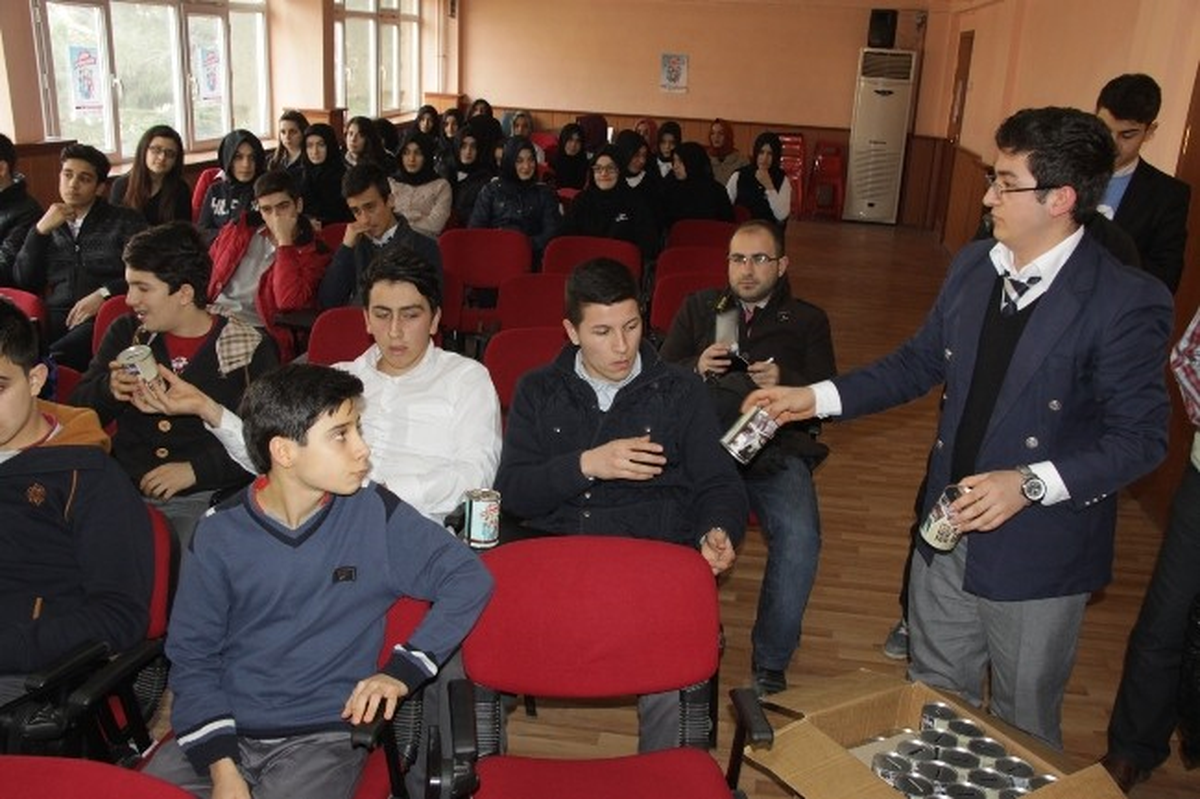 İmam Hatip Lisesi 50 Yetime Sahip Çıktı
