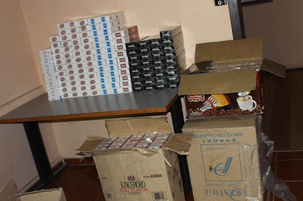 Kars\'ta 5 Bin Paket Kaçak Sigara Ele Geçirildi