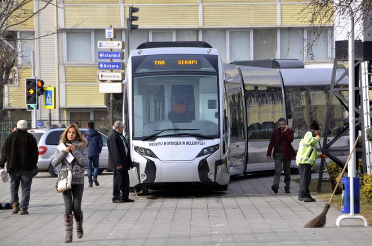 Kocaeli Büyükşehir Belediyesinden Tramvay Projesi