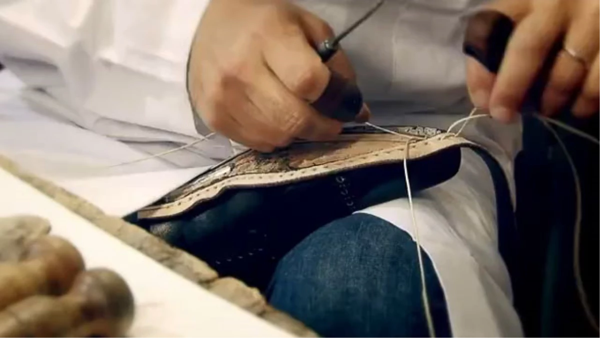 Louis Vuitton, El Yapımı Ayakkabıları Nasıl Yapıyor