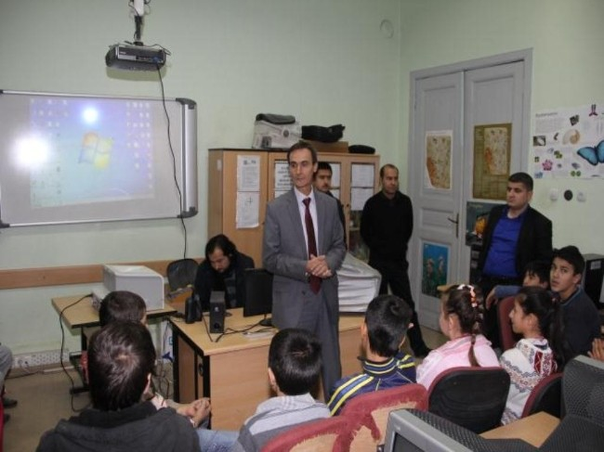 Öğrencilere "Siber Zorbalık" Anlatılıyor