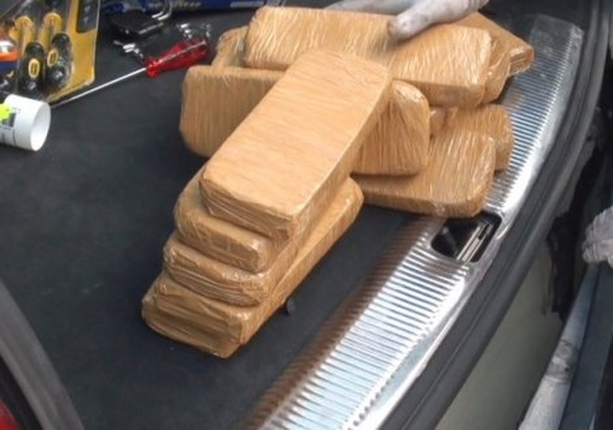 Otomobilin Tamponunda 19 Kilogram Eroin