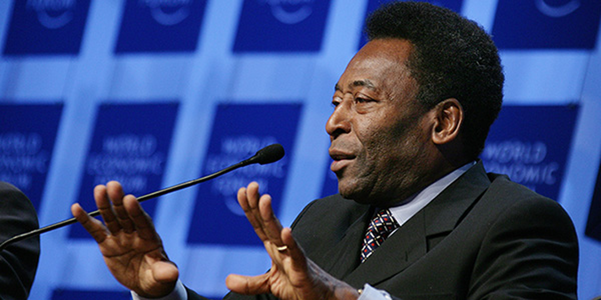 Pele: "Ronaldo Efsane Olmak İçin Çalışıyor"