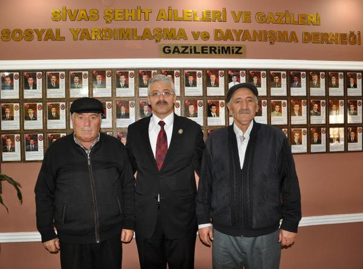 Şehit Aileleri \'Çözüm Süreci\'nden Memnun Ama Temkinli