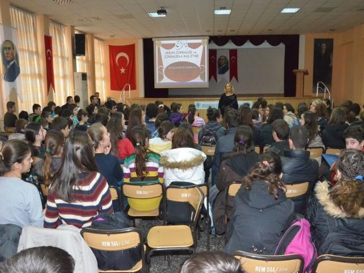 Kırklareli\'de 2 Bin 500 Öğrenci Bilgilendirildi