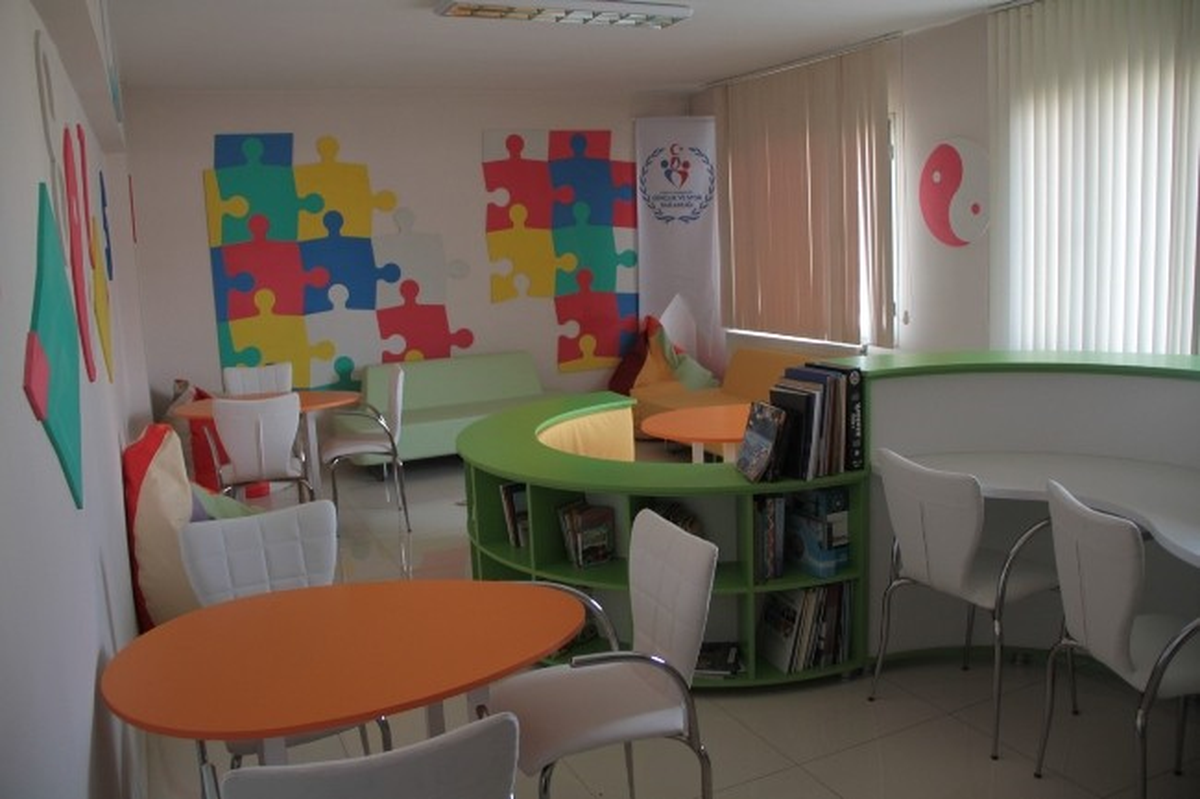 Zenginleştirilmiş Kütüphane Hizmete Açıldı