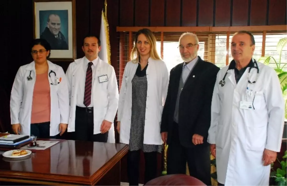 Akhisar\'da Yeşilay ve Devlet Hastanesi\'nden Sigara Bırakma Kampanyası