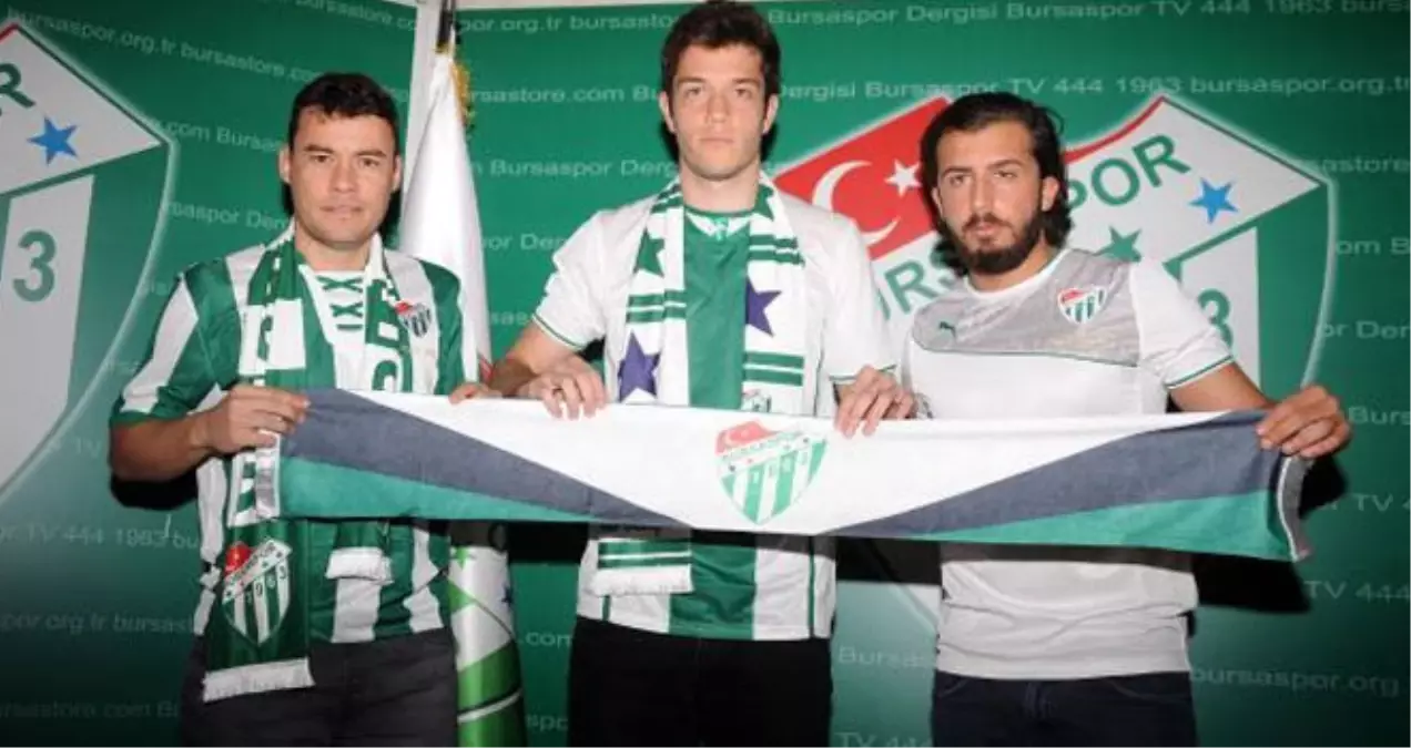 Bursaspor\'un Transferleri Caja, Taşkın ve Onurcan İmzaladı