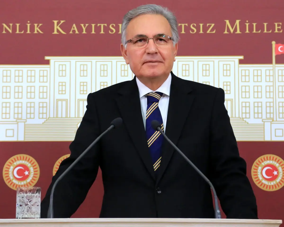 CHP\'li Serindağ: Suriye\'ye Yardım Kızılay Üzerinden Yapılsın