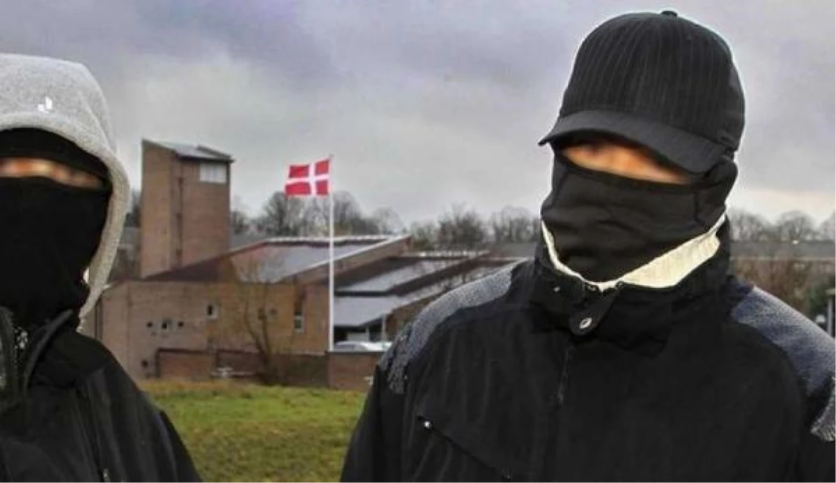 Danimarka\'nın Hvidovre Gazetesi: "Göçmen Gençler: "Resmi Binaları Yakarız"