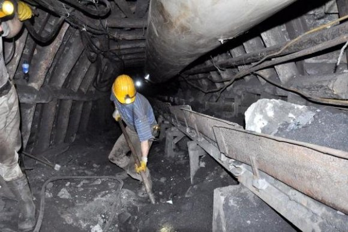 Denizin Altından Kömür Çıkarıyorlar