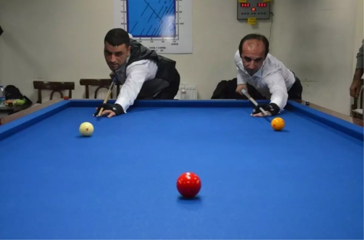 Düzce\'de Bilardo Heyecanı Devam Ediyor