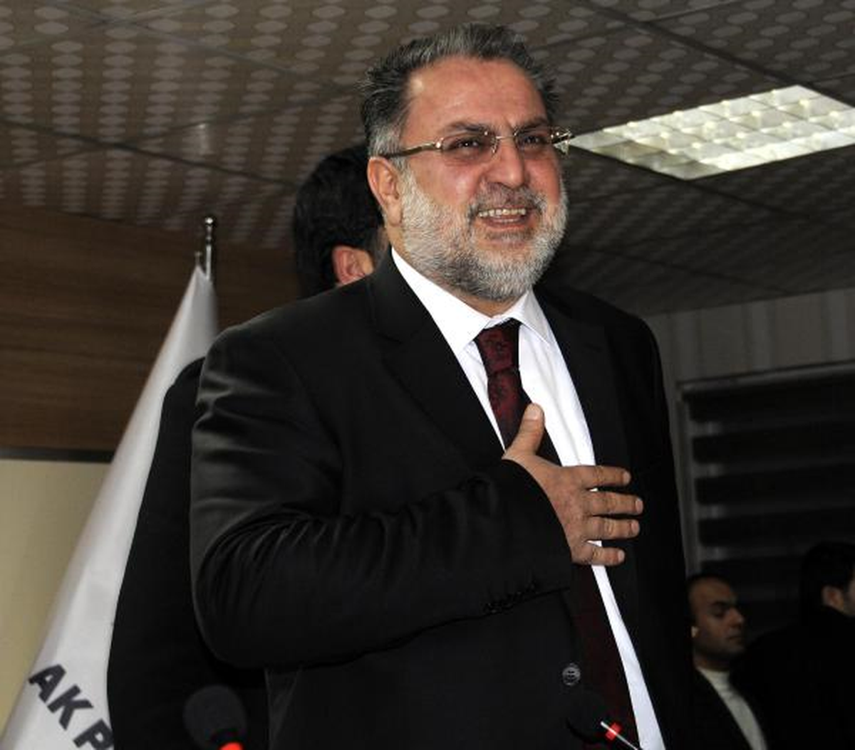AK Partili Belediye Başkan Adayının da Evini Aradılar