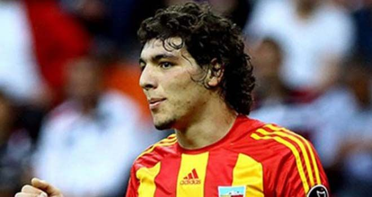 Galatasaray, Salih Dursun\'u Borsaya Bildirdi