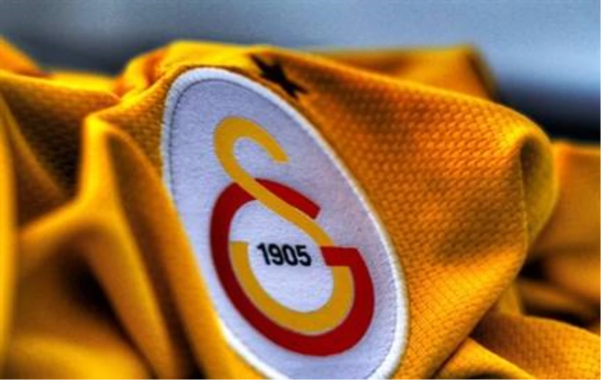 Galatasaray Yeni Transferlerini Borsaya Bildirdi