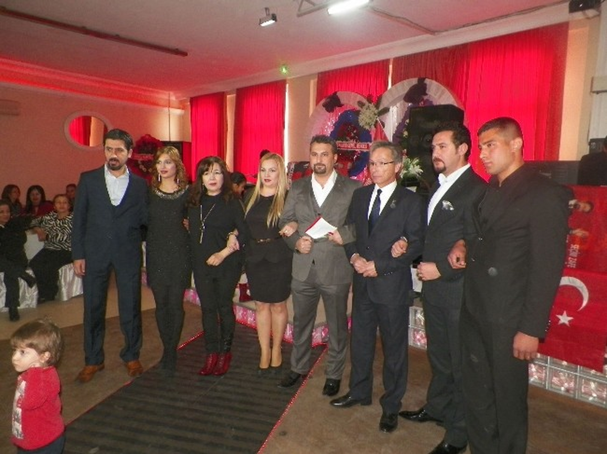 Hepar\'lı Adaydan Sökeliye Bedava Su Vaadi
