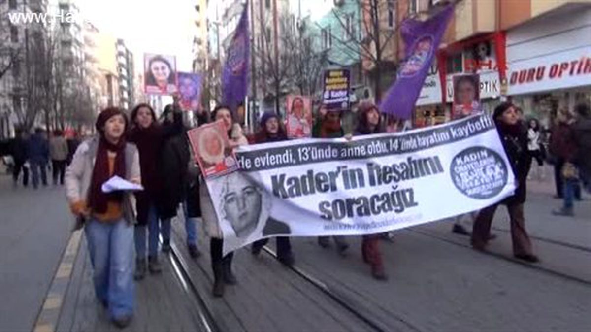 Kadın Cinayetlerini Protestoya Erkeklerden Farklı Tepki