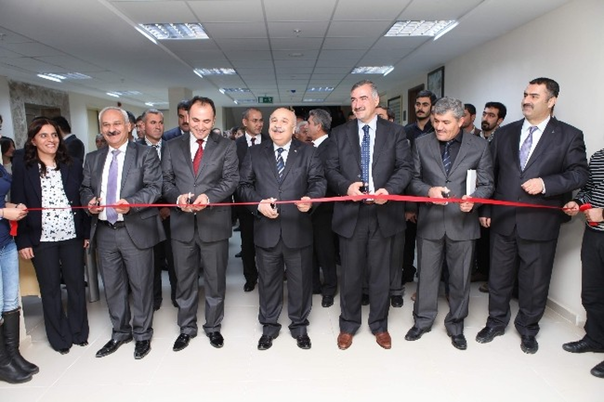 Kahta MYO Tarımsal Araştırma Laboratuarı Hizmete Açıldı