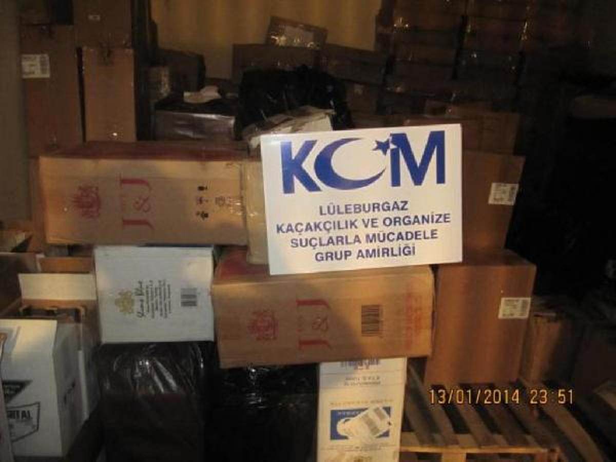 Lüleburgaz\'da 10 Bin 610 Paket Kaçak Sigara