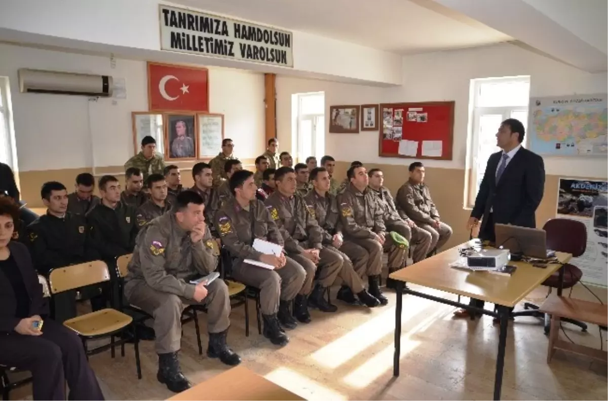 Mersin\'de Biyoçeşitlilik ve Biyokaçakçılıkta Farkındalık Projesi