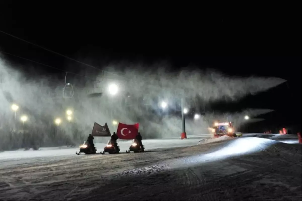 Palandöken\'de Gece Kayağı Keyfi