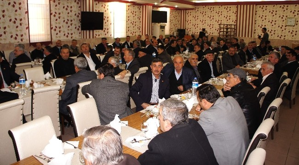 Tahsin Babaş\'tan Başkan Adaylarına Şiirli Gönderme