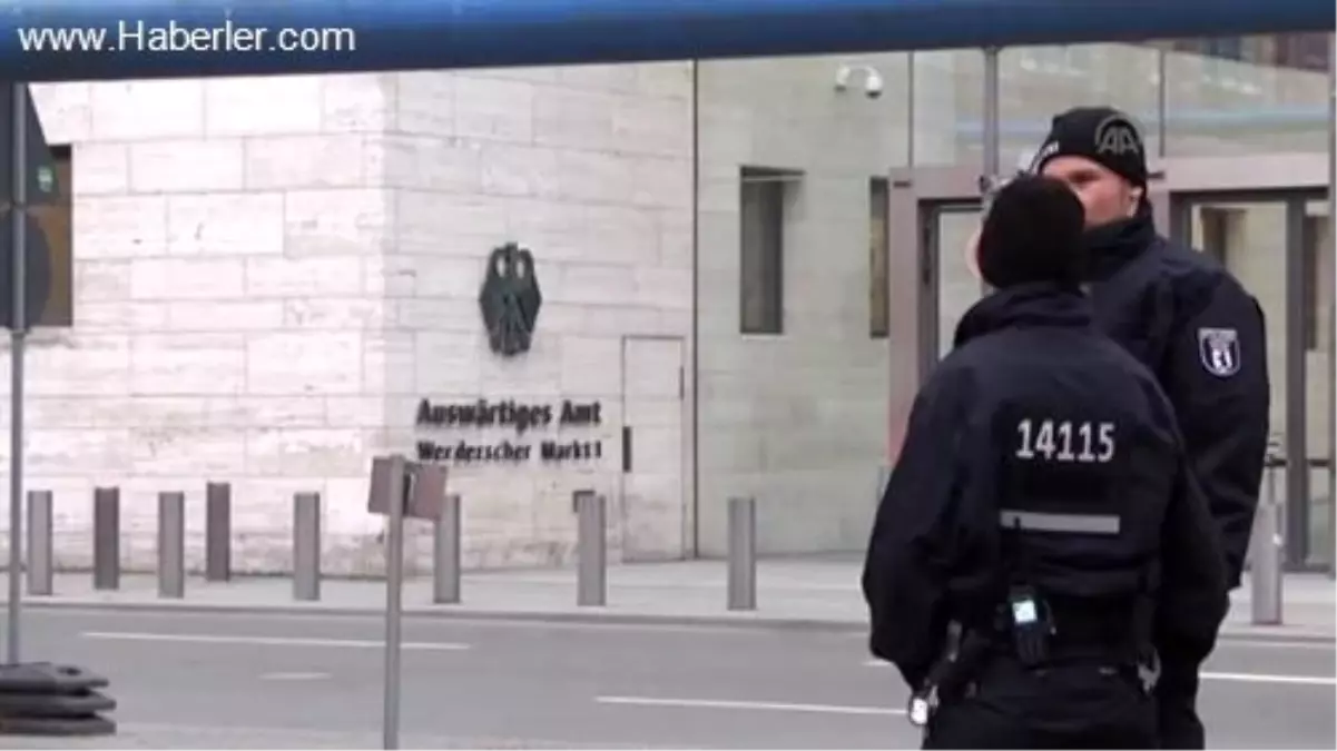 Berlin Yermuk Mülteci Kampındaki İnsani Drama Tepkili