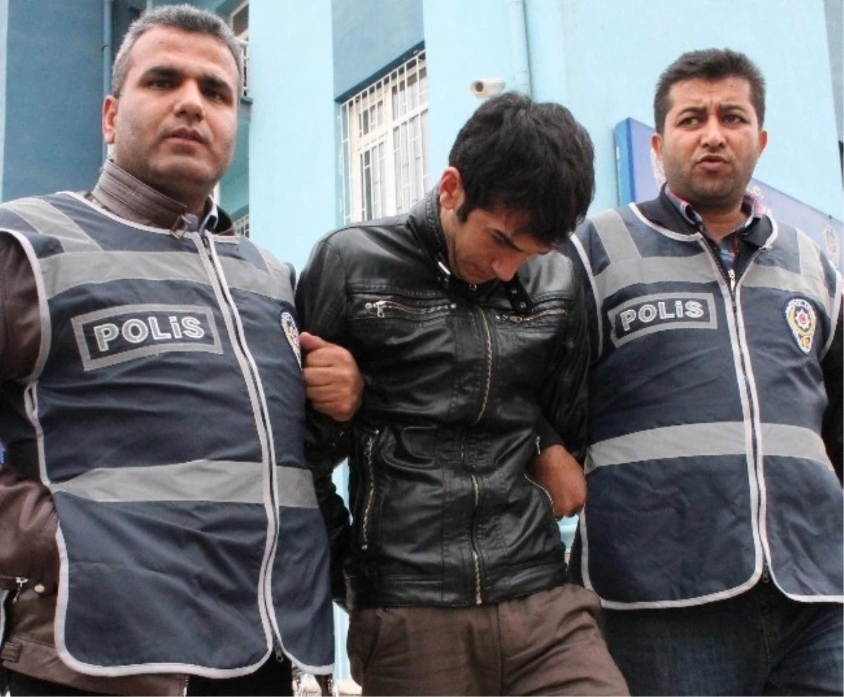 Konya\'da Bir Genç, Yüzüne Tüküren Sevgilisini Öldürdü
