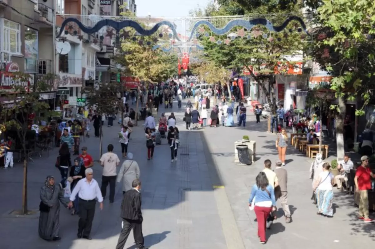 Bağcılar Prestij Yollarıyla Donatılıyor