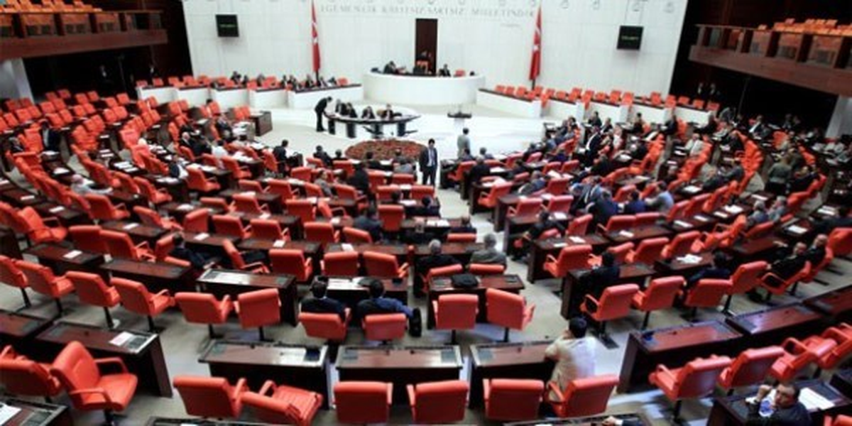 Bazı Kanunlarda Değişiklik Öngören "Torba Tasarı", TBMM Plan ve Bütçe Komisyonu\'nda Kabul Edildi