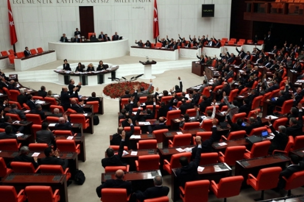 Bazı Kanunlarda Değişiklik Öngören "Torba Tasarı" TBMM Plan ve Bütçe Komisyonu\'nda Kabul Edildi