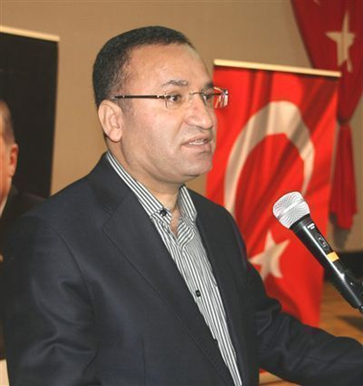 Bozdağ - Demokratikleşme Paketi ve seçim barajı -