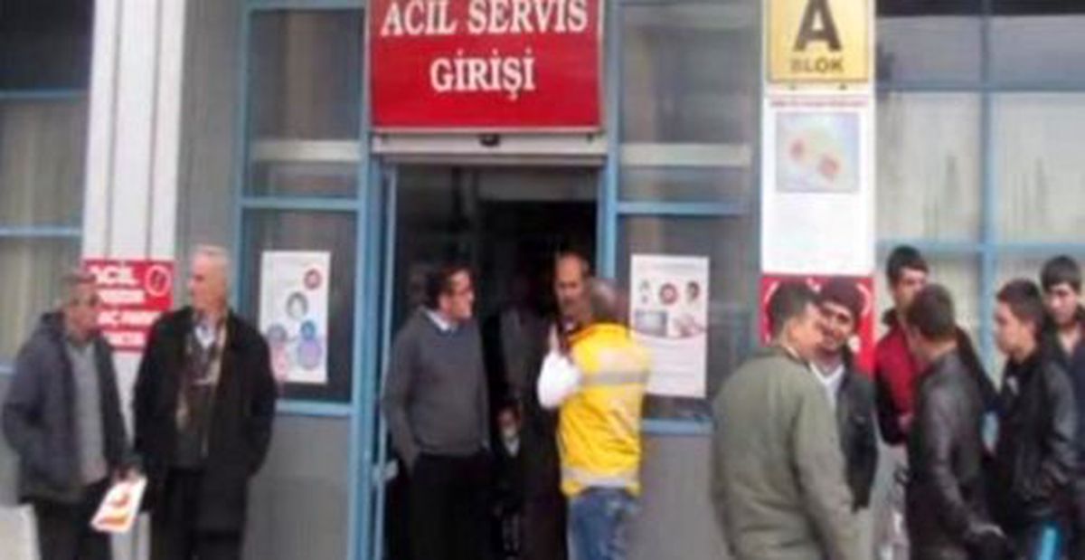 Burdur\'da Midibüs Devrildi: 3 Ölü, 8 Yaralı
