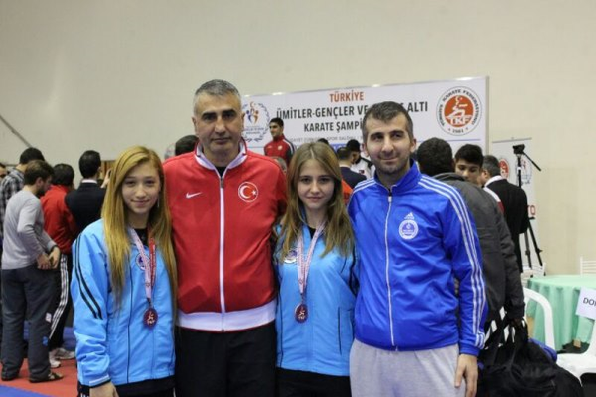 Büyükşehir\'in Altın Karatecileri