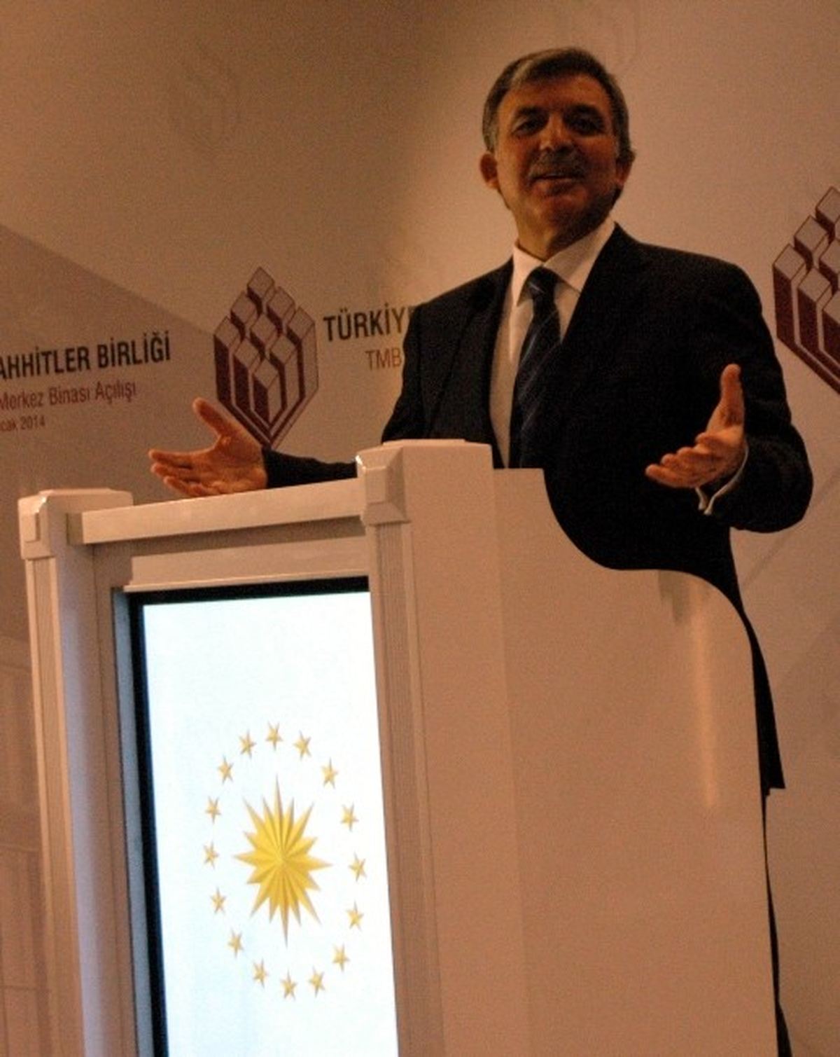 Cumhurbaşkanı Gül, Müteahhitler Birliği Genel Merkez Binası\'nın Açılış Törenine Katıldı