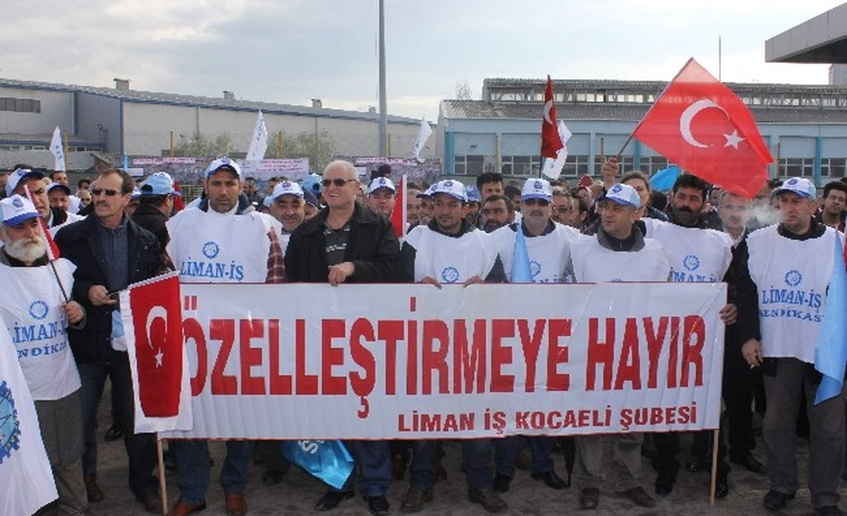 Derince Limanı\'nda \'Özelleştirme\' Eylemi