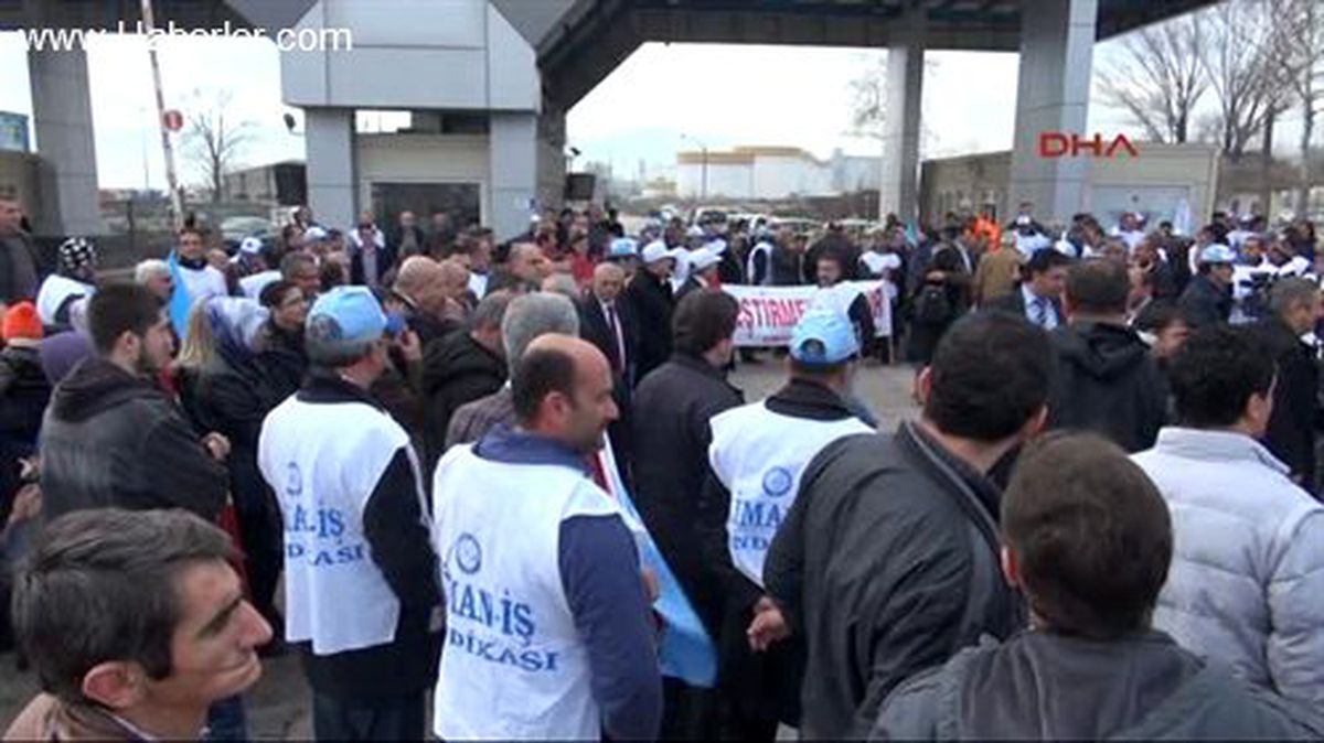 Derince Limanı\'nda Özelleştirme Protestosu